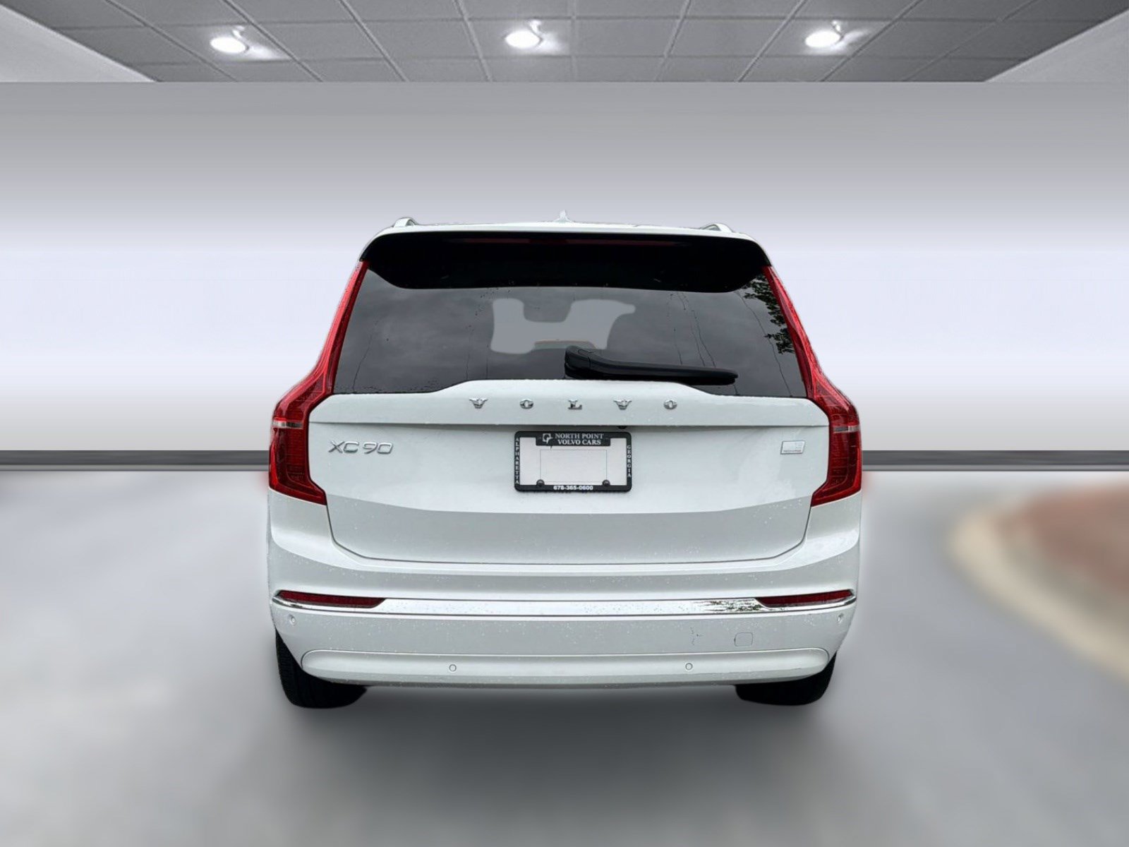 Certified 2024 Volvo XC90 T8 Plus w/ Protection Package AWD/4WD image 10