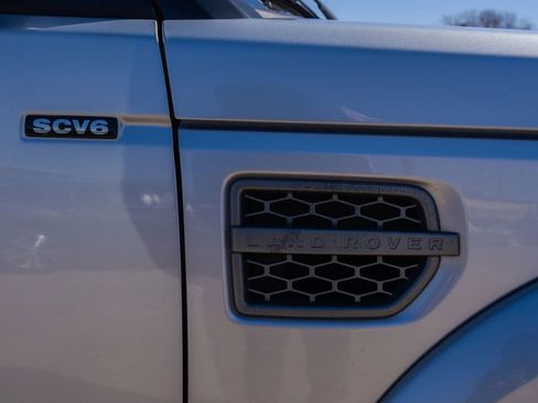 Used 2016 Land Rover LR4 HSE Silver Edition image 15