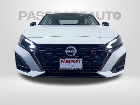 New 2025 Nissan Altima 2.5 SR image 3