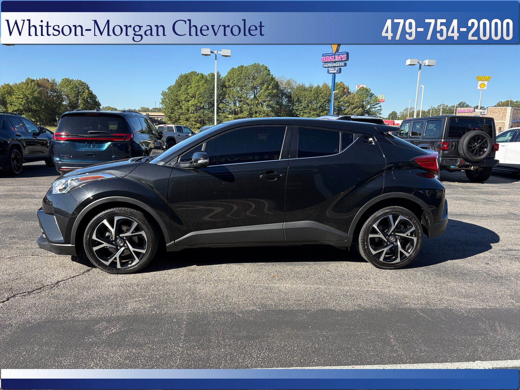Used 2019 Toyota C-HR Limited FWD image 8