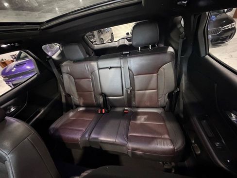 Used 2022 Chevrolet Blazer RS w/ Enhanced Convenience Package FWD image 18