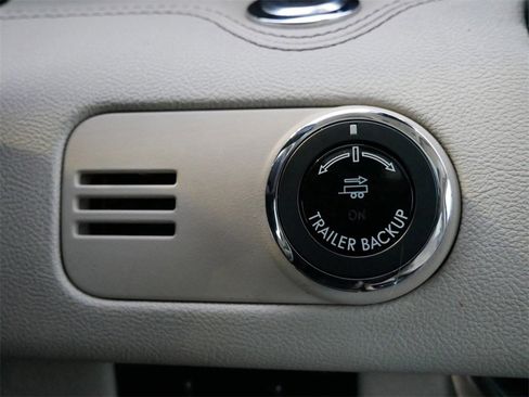 Used 2020 Lincoln Navigator Reserve w/ Luxury Package image 25