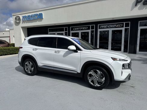 Used 2021 Hyundai Santa Fe SEL w/ Convenience Package FWD image 6