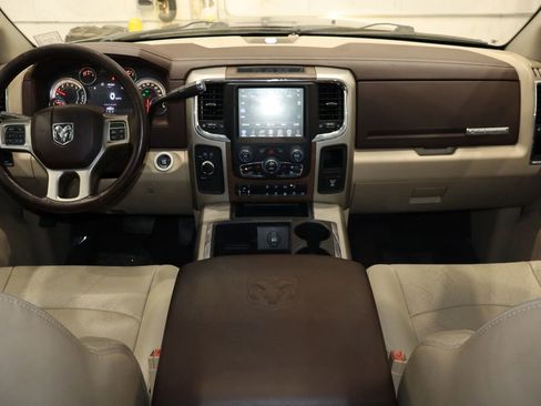 Used 2015 RAM 2500 Laramie AWD/4WD image 11