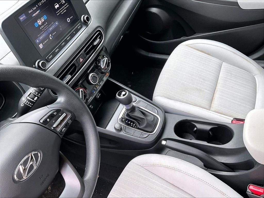 Used 2023 Hyundai Kona SEL w/ Cargo Package AWD/4WD image 14