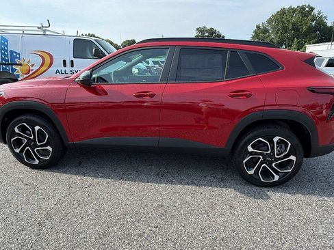 New 2026 Chevrolet Trax RS w/ Driver Confidence Package FWD image 11