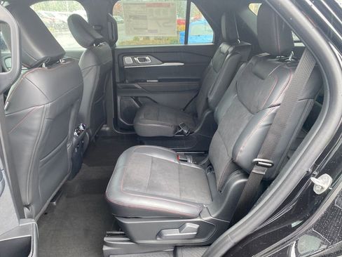 New 2026 Ford Explorer ST w/ Sun And Sound Package image 27