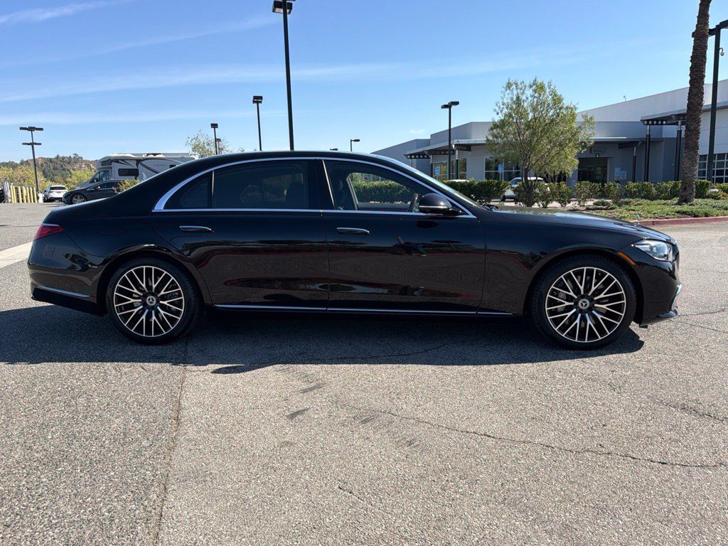 Used 2026 Mercedes-Benz S 580 4MATIC Sedan image 6