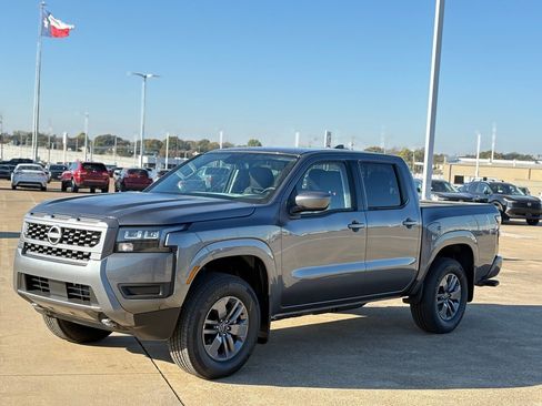 New 2026 Nissan Frontier SV w/ Tow Package image 4