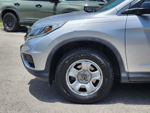 Used 2016 Honda CR-V LX image 8