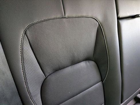 Certified 2024 Jaguar XF R-Dynamic SE image 17