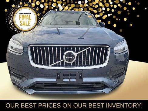 Used 2021 Volvo XC90 T6 Momentum image 3