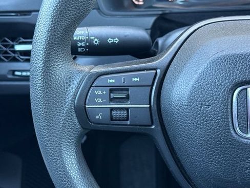 Used 2023 Honda Accord EX image 26