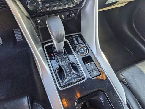 Used 2023 Mitsubishi Eclipse Cross SEL image 27