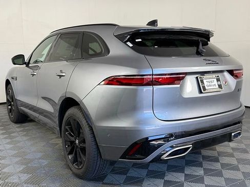 New 2026 Jaguar F-PACE R-Dynamic S image 4