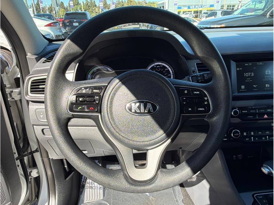 Used 2019 Kia Niro LX FWD image 8
