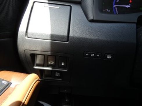 Used 2013 Lexus RX 450h AWD w/ Navigation Pkg image 21