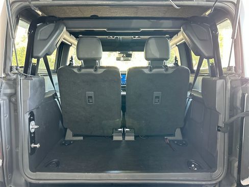 Used 2022 Ford Bronco Wildtrak image 43