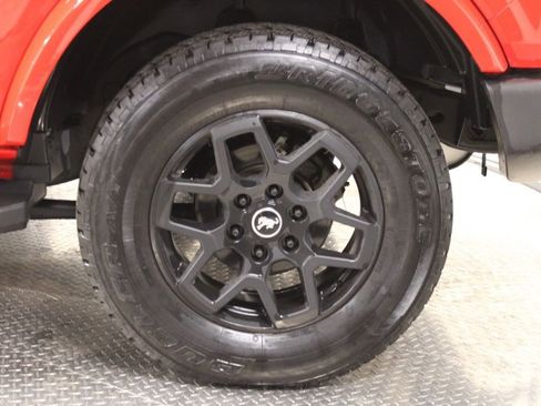 Used 2022 Ford Bronco Outer Banks image 19