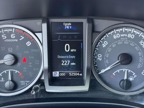 Used 2023 Toyota Tacoma TRD Sport w/ Advanced Technology Package AWD/4WD image 13
