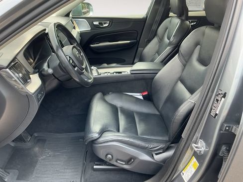 Used 2018 Volvo XC60 T8 Inscription w/ Advanced Package AWD/4WD image 10