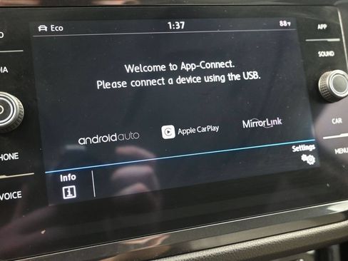 Used 2019 Volkswagen Tiguan SE w/ Panoramic Sunroof Package AWD/4WD image 19