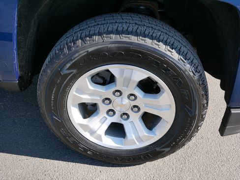 Used 2017 Chevrolet Silverado 1500 LT w/ All Star Edition image 15