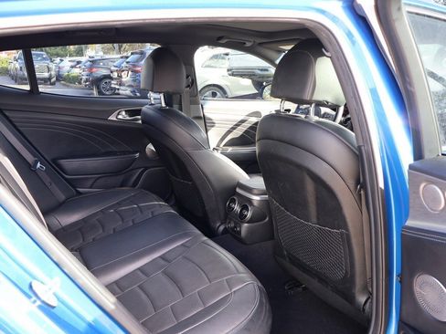 Used 2023 Kia Stinger GT2 image 37