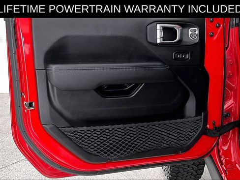 Used 2022 Jeep Wrangler Unlimited Rubicon 4xe w/ Cold Weather Group AWD/4WD image 24