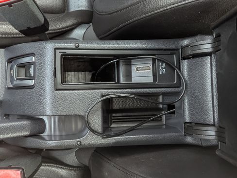 Used 2014 Volkswagen Eos image 32