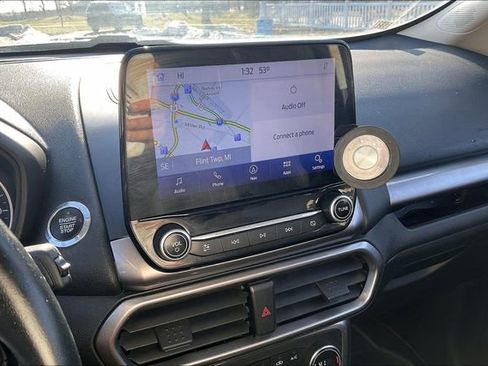 Used 2020 Ford EcoSport SE w/ SE Convenience Package image 6