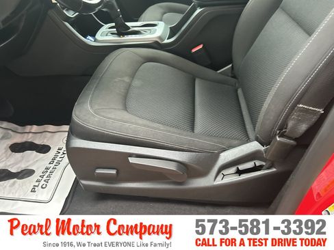Certified 2019 Chevrolet Colorado LT AWD/4WD image 10