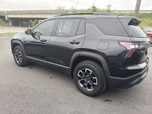 Used 2025 Chevrolet Equinox ACTIV w/ Safety and Technology Package AWD/4WD image 6