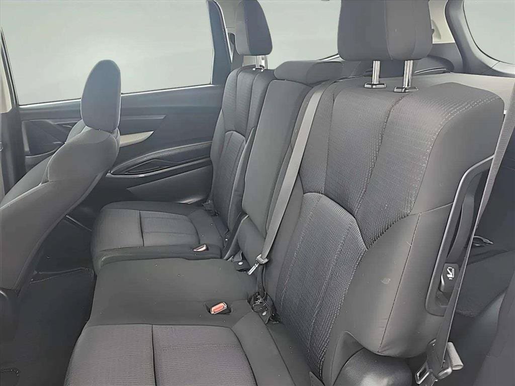 Used 2021 Subaru Ascent 8-Passenger AWD/4WD image 15