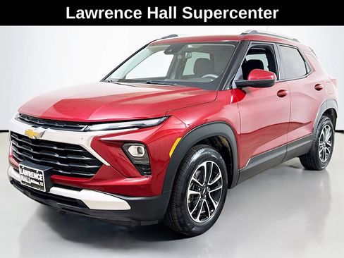 Certified 2025 Chevrolet TrailBlazer LT FWD image 1