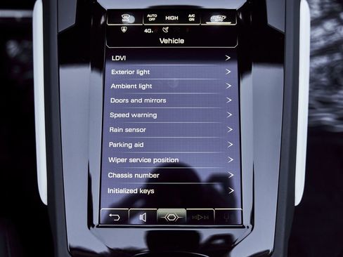 Used 2024 Lamborghini Huracan EVO image 63