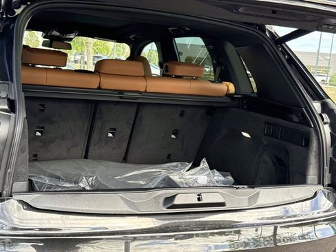 New 2026 BMW X5 xDrive50e w/ M Sport Package AWD/4WD image 11