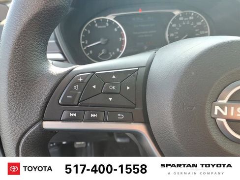 Used 2024 Nissan Altima 2.5 SV image 16