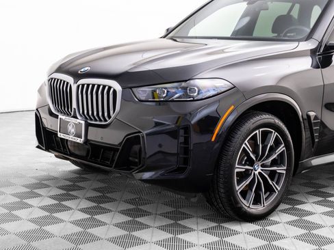 Certified 2025 BMW X5 xDrive40i w/ Executive Package image 38
