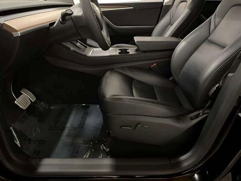 Used 2023 Tesla Model Y Performance image 58