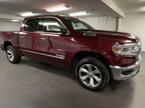 Used 2022 RAM 1500 Limited AWD/4WD image 2