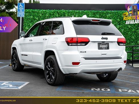 Used 2021 Jeep Grand Cherokee Laredo X AWD/4WD image 8