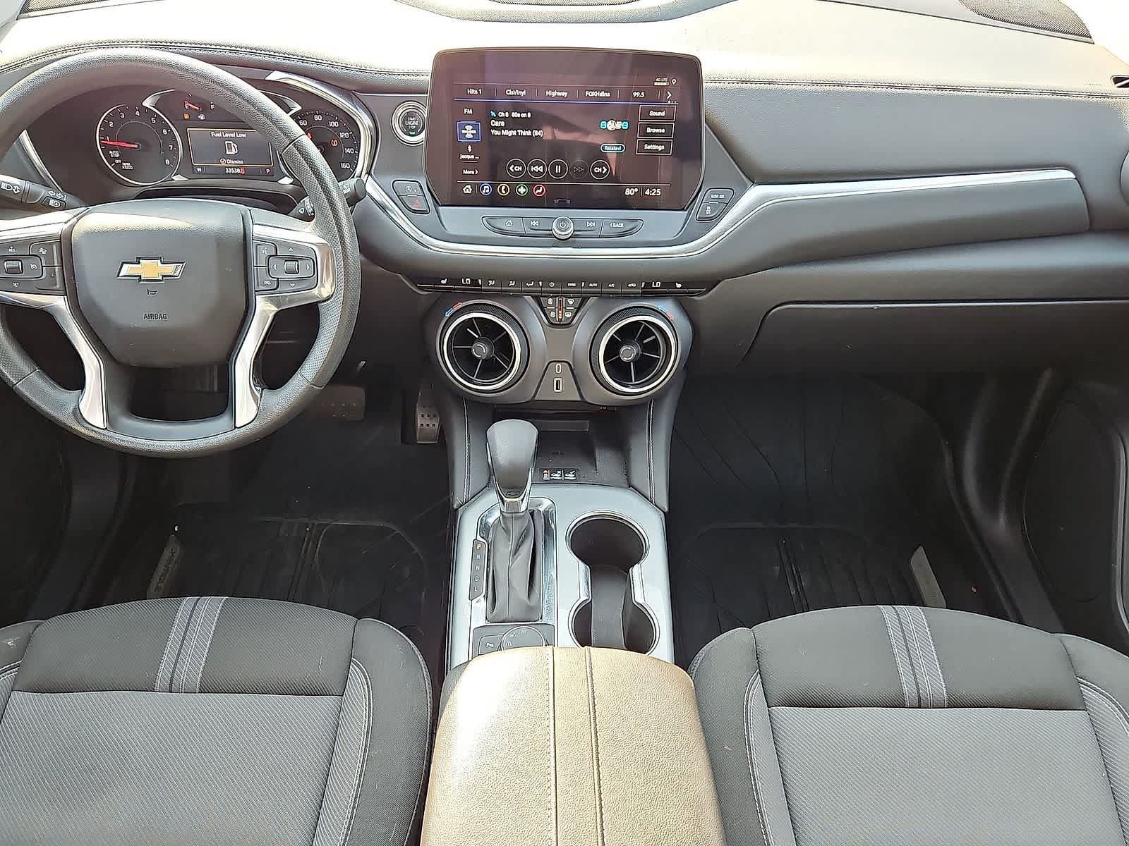 Used 2025 Chevrolet Blazer LT w/ Convenience Package FWD image 25