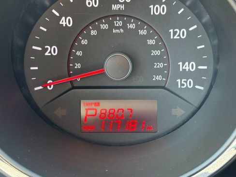 Used 2013 Kia Sorento LX w/ Convenience Pkg FWD image 20