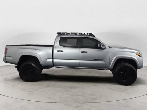 Used 2023 Toyota Tacoma TRD Sport w/ Black Out Package (TMS) AWD/4WD image 6
