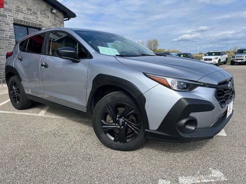 Used 2024 Subaru Crosstrek 2.0i AWD/4WD image 3