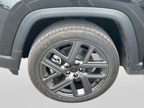 New 2026 Jeep Compass Limited image 14