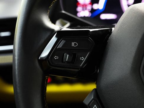 Used 2020 Lamborghini Huracan EVO RWD image 30