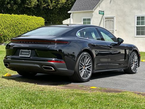 New 2026 Porsche Panamera RWD image 8