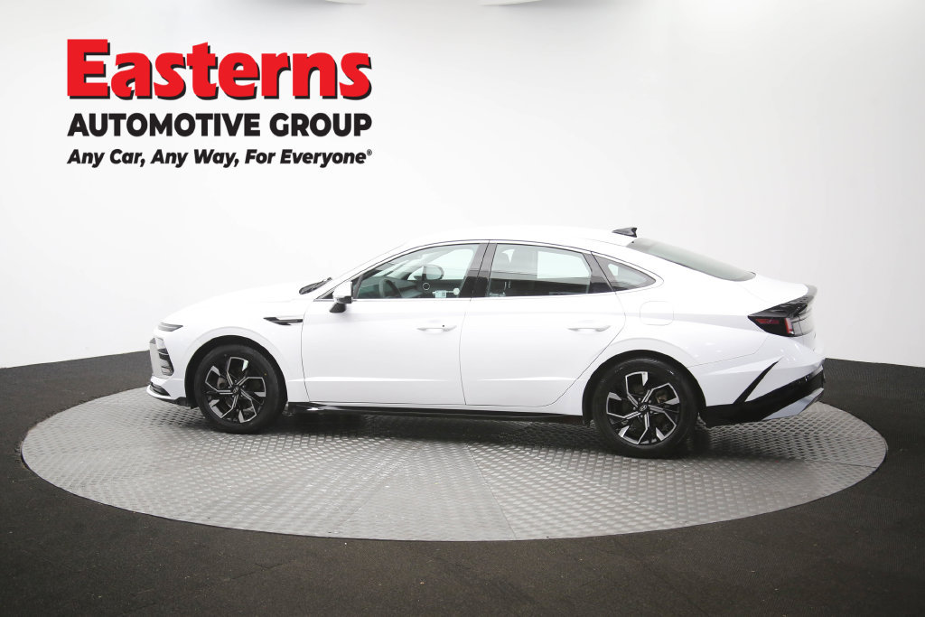 Used 2025 Hyundai Sonata SEL FWD image 65